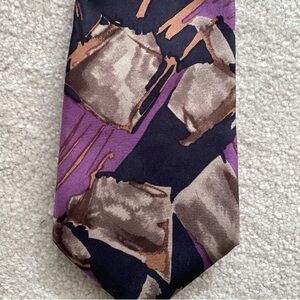 BACHRACH SILK TIE